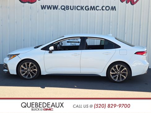 Used 2021 Toyota Corolla SE FWD image 4