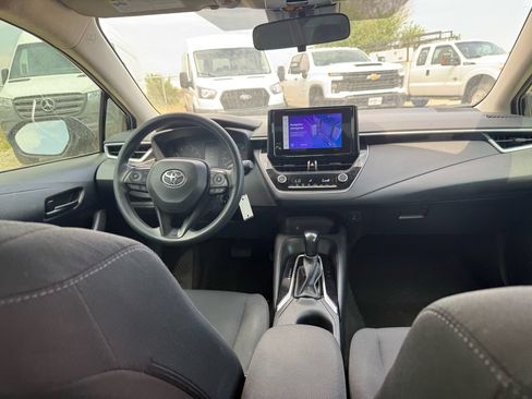Used 2024 Toyota Corolla LE FWD image 24