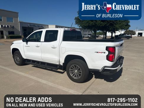 Used 2025 Chevrolet Colorado LT w/ LT Convenience Package AWD/4WD image 7