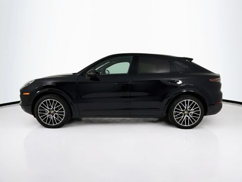 Certified 2023 Porsche Cayenne Coupe AWD/4WD image 2