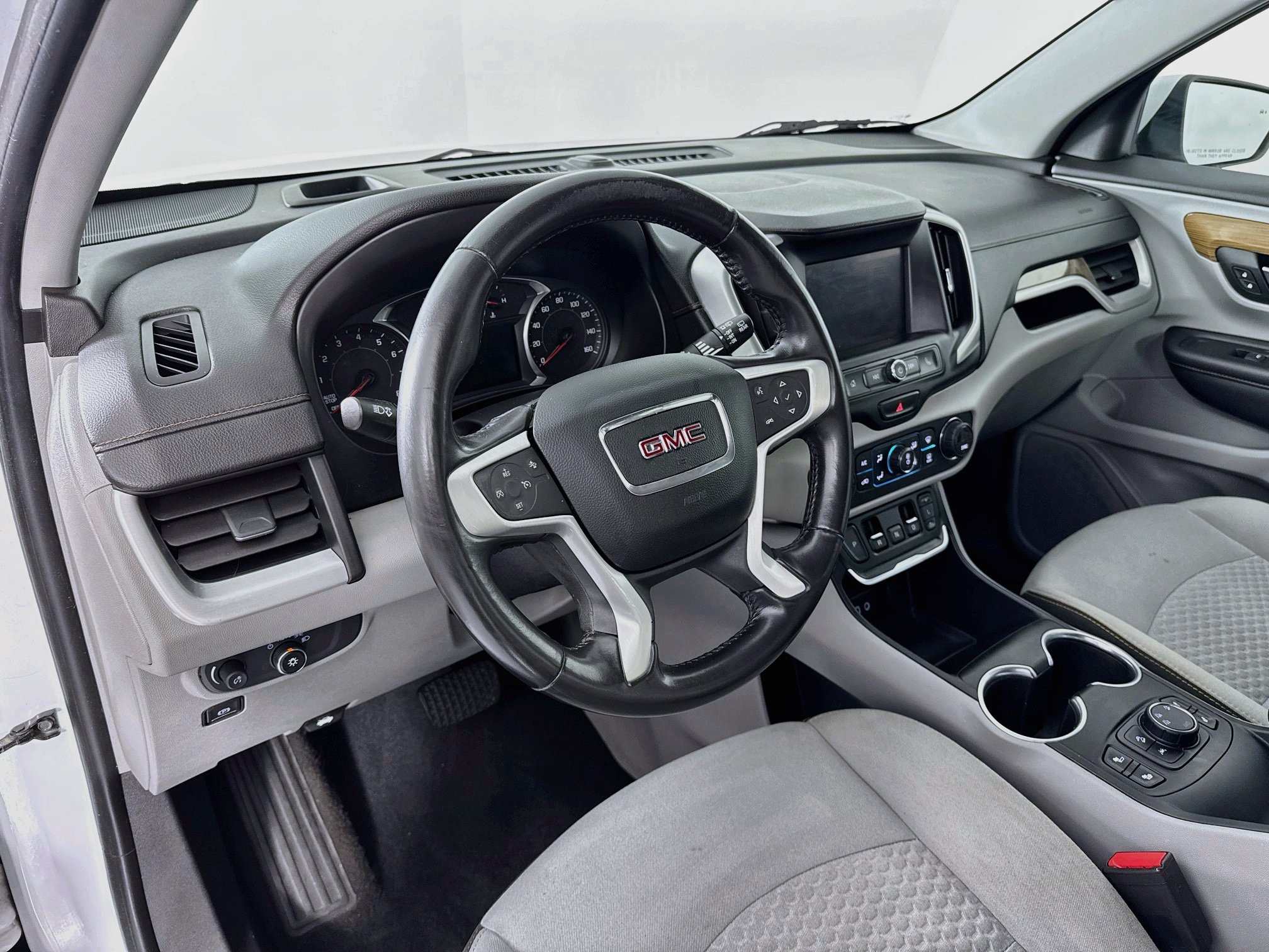 Used 2020 GMC Terrain SLE w/ Driver Convenience Package AWD/4WD image 9