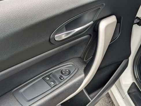 Used 2015 BMW 228i Coupe RWD image 11
