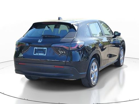 Used 2024 Honda HR-V LX image 4
