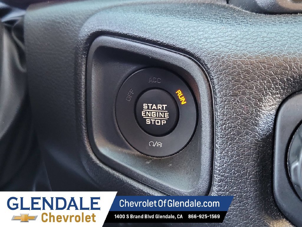 Used 2025 Jeep Wrangler Sport AWD/4WD image 24