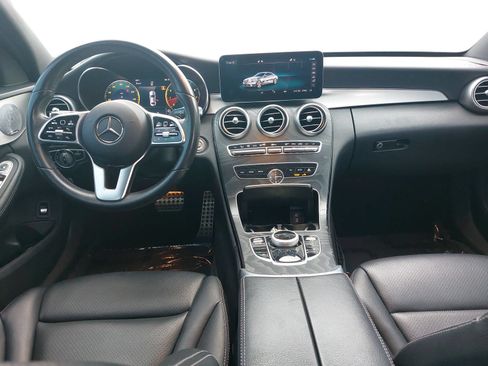 Used 2019 Mercedes-Benz C 300 4MATIC Sedan image 9