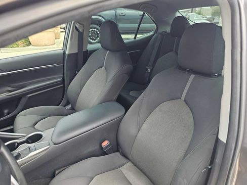 Used 2023 Toyota Camry LE FWD image 21