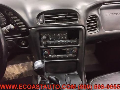 Used 2003 Chevrolet Corvette Convertible w/ Preferred Equipment Group1 image 12