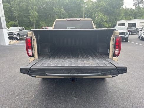 Used 2023 GMC Sierra 1500 Elevation AWD/4WD image 15