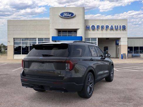 New 2026 Ford Explorer ST-Line w/ ST-Line Street Pack AWD/4WD image 31