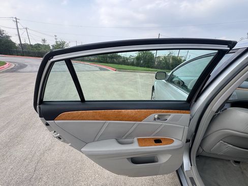 Used 2006 Toyota Avalon Limited FWD image 22