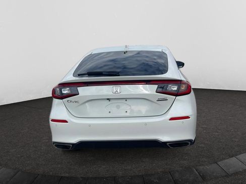 Used 2023 Honda Civic Sport Touring image 5