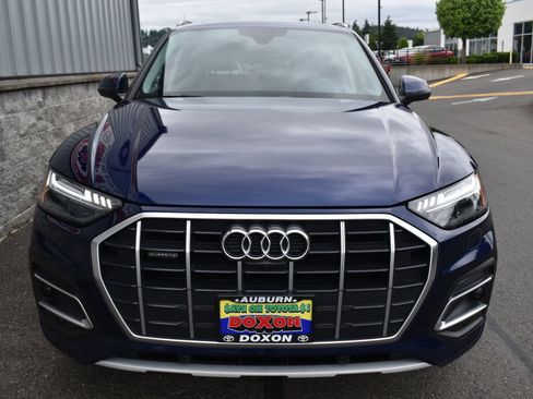 Used 2021 Audi Q5 Prestige w/ Prestige Package AWD/4WD image 2