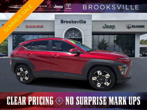 Used 2024 Hyundai Kona SEL FWD image 1