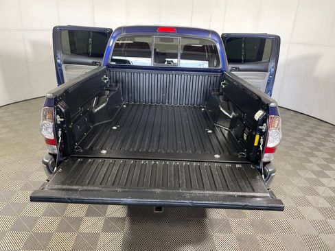 Used 2013 Toyota Tacoma 4x4 Double Cab w/ TRD Off-Road Pkg image 22