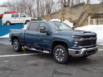 New 2026 Chevrolet Silverado 2500 LT