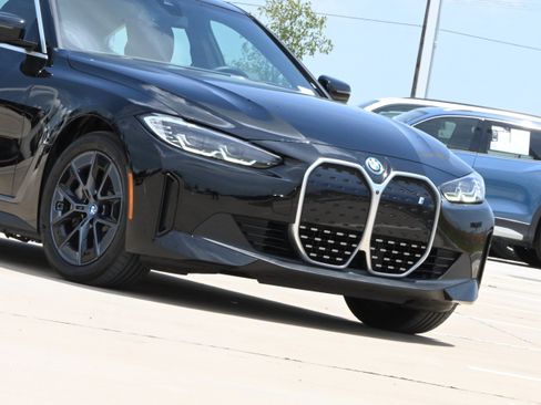 Used 2024 BMW i4 eDrive35 w/ Convenience Package RWD image 35