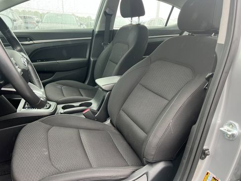 Used 2020 Hyundai Elantra Value Edition w/ Cargo Package (C1) image 12