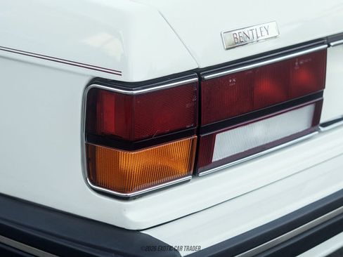 Used 1989 Bentley Turbo R RWD image 96