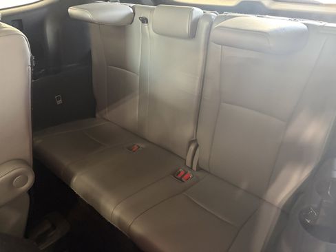 Used 2021 Toyota Highlander Platinum AWD/4WD image 33