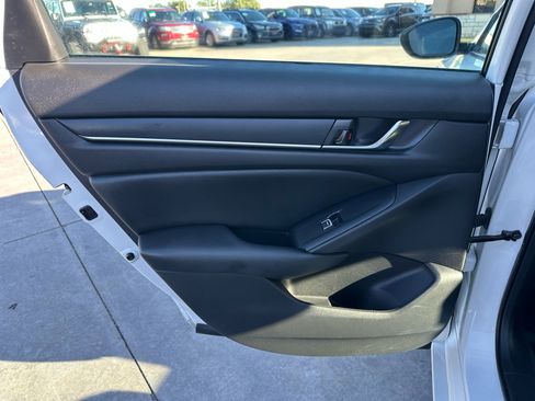 Used 2022 Honda Accord Sport image 26