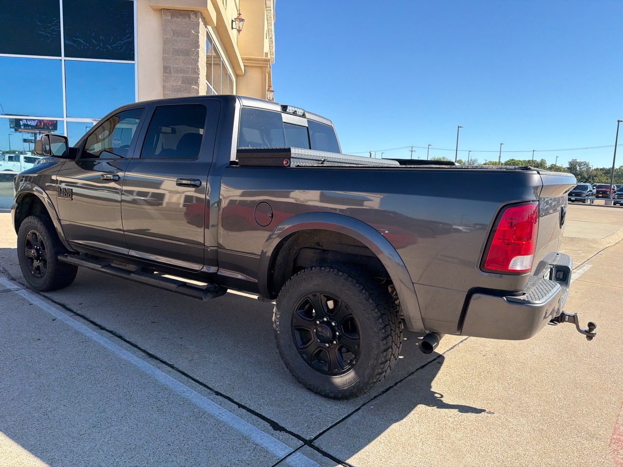 Used 2018 RAM 2500 Lone Star w/ Sport Appearance Group AWD/4WD image 15