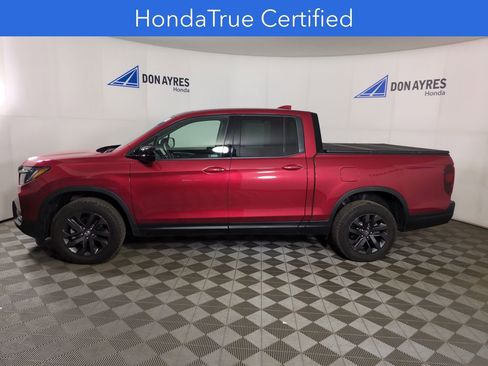 Certified 2023 Honda Ridgeline Sport image 2