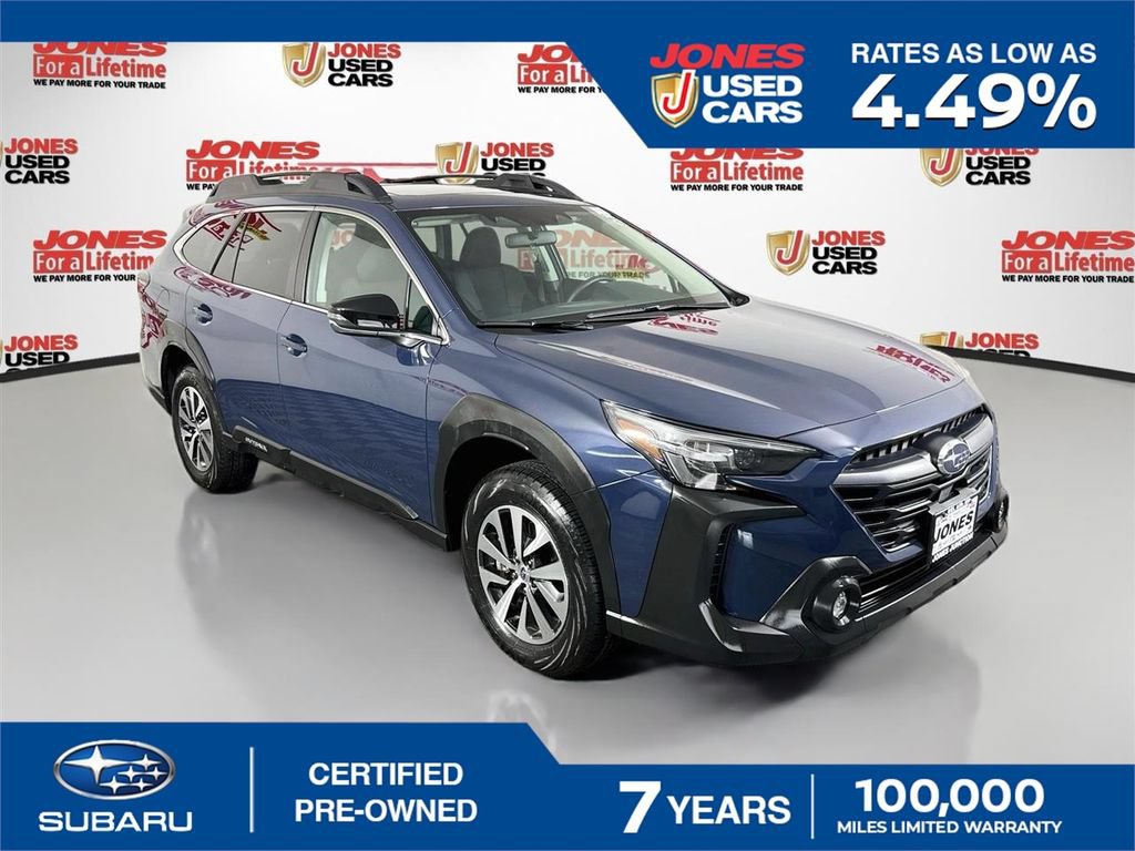 Used 2025 Subaru Outback Premium AWD/4WD image 1
