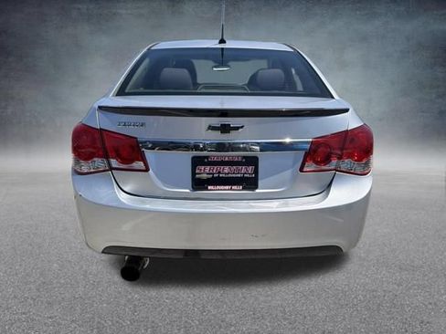 Used 2012 Chevrolet Cruze LS FWD image 9