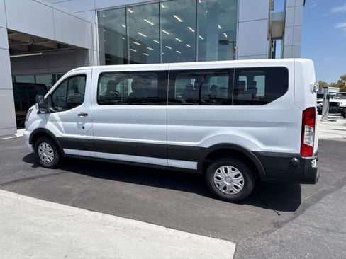 Used 2024 Ford Transit 350 XLT RWD image 22