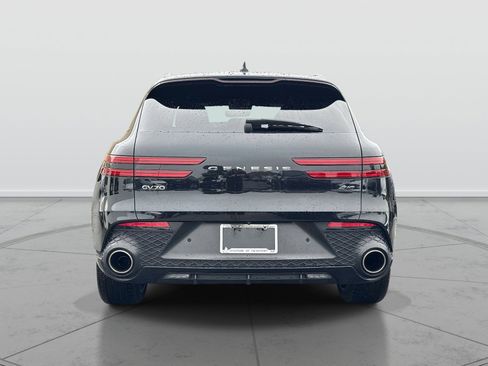 Used 2023 Genesis GV70 2.5T w/ Sport Prestige Package image 4