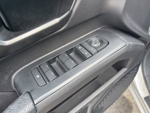 Used 2024 Toyota Tacoma SR5 image 41