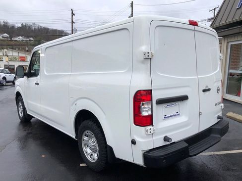 Used 2020 Nissan NV 2500 SV w/ Navigation Package image 3