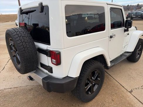 Used 2015 Jeep Wrangler Sahara w/ Dual Top Group image 20