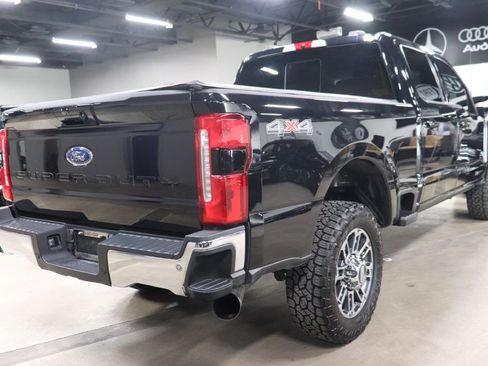 Used 2023 Ford F250 Lariat AWD/4WD image 5