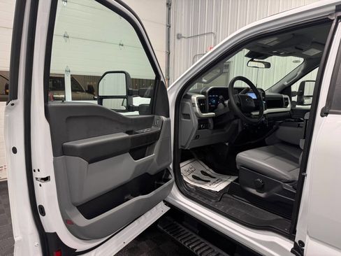 Used 2023 Ford F350 XL w/ Snow Plow Prep Package image 9