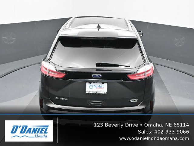 Used 2019 Ford Edge SEL w/ Equipment Group 201A AWD/4WD image 17