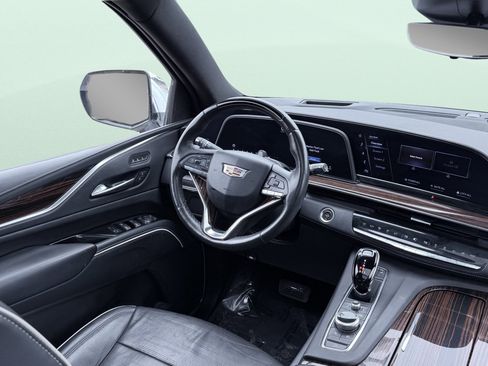 Used 2023 Cadillac Escalade Premium Luxury RWD image 54