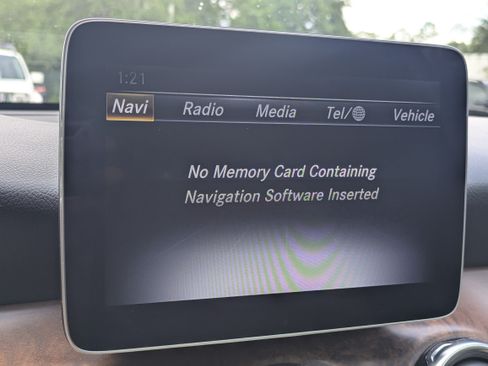 Certified 2018 Mercedes-Benz GLA 250 image 22