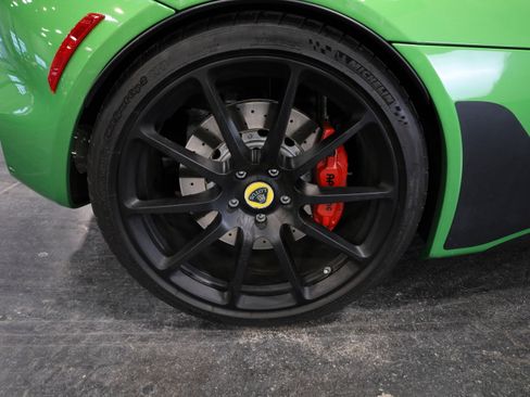 Used 2021 Lotus Evora Base image 11