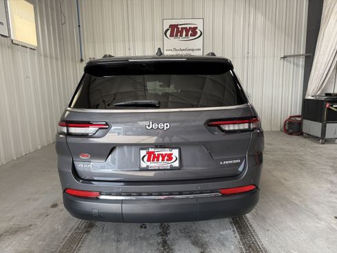 Used 2025 Jeep Grand Cherokee L Laredo w/ Luxury Tech Group I AWD/4WD image 4