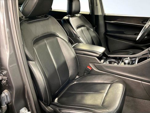 Used 2021 Jeep Grand Cherokee L Limited w/ Trailer Tow Package image 8