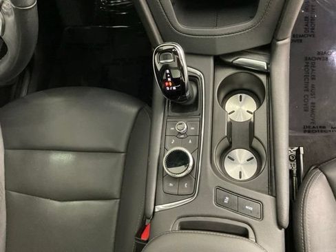 Used 2023 Cadillac XT5 Premium Luxury FWD image 22