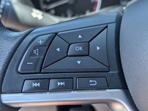 Used 2024 Nissan Altima 2.5 SV FWD image 20