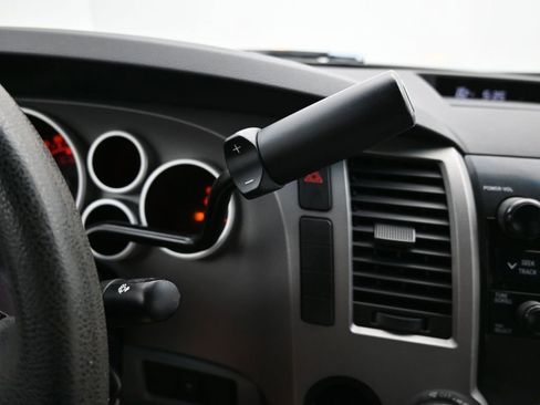 Used 2012 Toyota Tundra 2WD Double Cab image 16