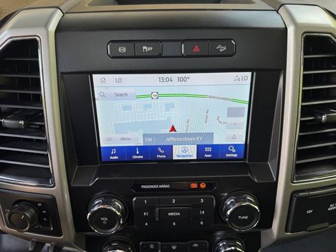 Used 2021 Ford F350 Lariat AWD/4WD image 21
