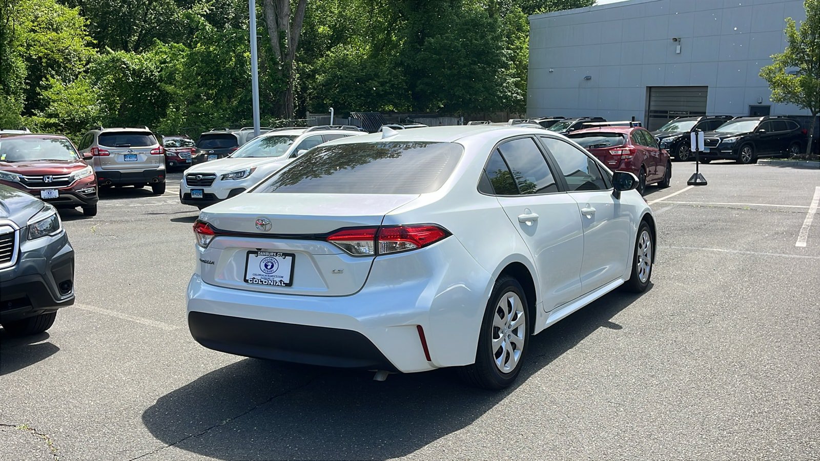 Used 2024 Toyota Corolla LE FWD image 5