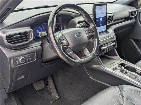Used 2020 Ford Explorer ST w/ Premium Technology Package image 10