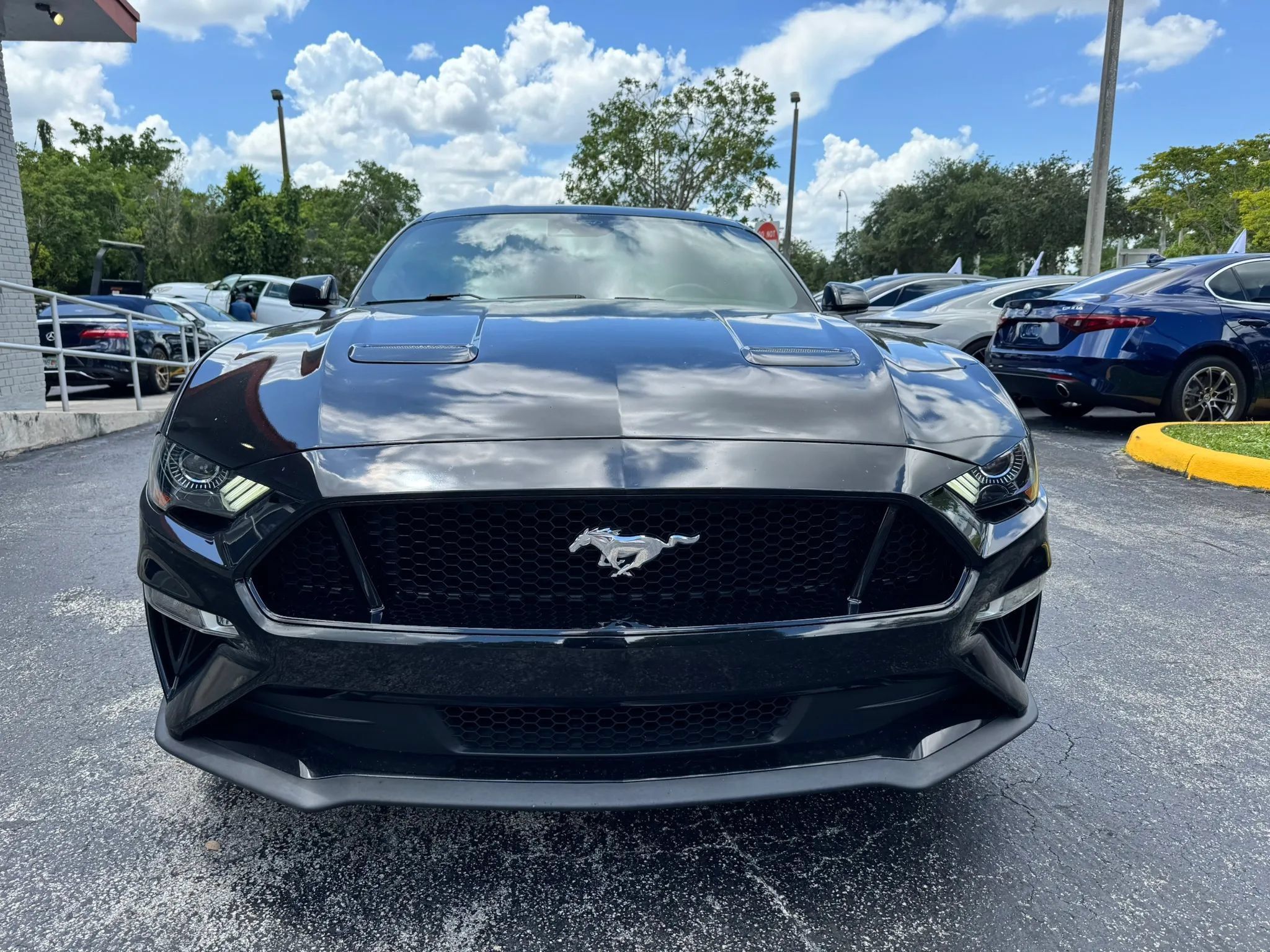 Used 2021 Ford Mustang GT RWD image 4