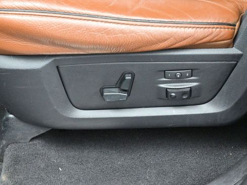 Used 2015 RAM 3500 Laramie Longhorn image 12