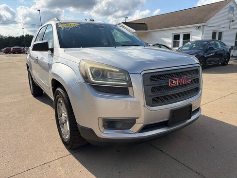 Used 2014 GMC Acadia SLE FWD image 2